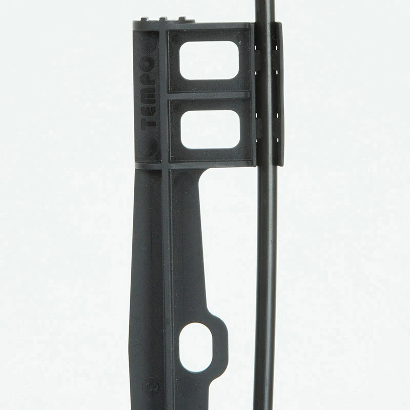 Stake Assembly 24" Riser Lead 1/4" Barb 3 Stake Assembly 24" Riser Lead 1/4" Barb - Image 3